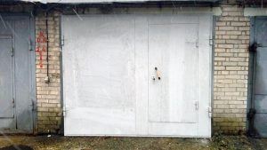 распашные ворота для гаража с утеплением